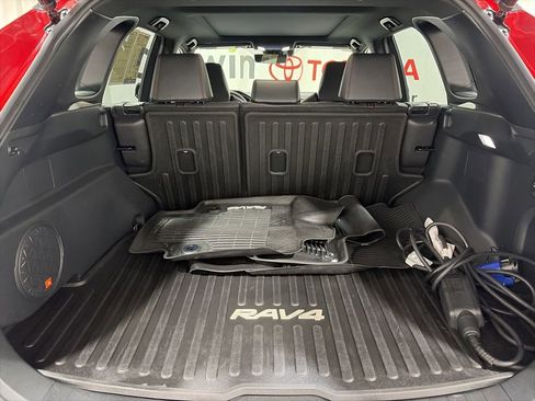 Used 2023 Toyota RAV4 XSE w/ Premium Package AWD/4WD image 18