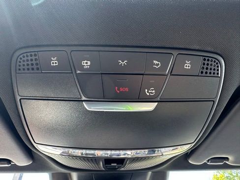 Used 2020 Mercedes-Benz C 300 4MATIC Sedan image 23