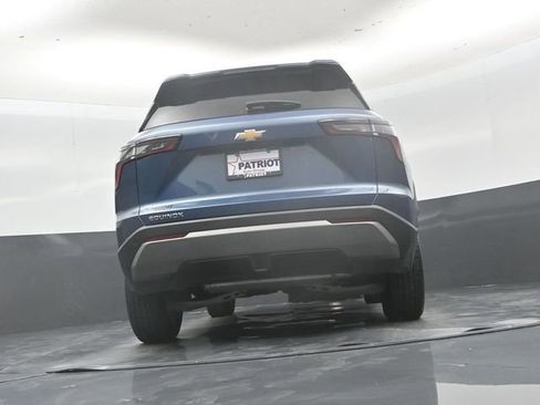 Used 2026 Chevrolet Equinox LT FWD image 43
