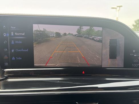 Used 2023 Cadillac Escalade Sport AWD/4WD image 18