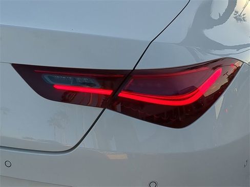 Used 2025 Mercedes-Benz CLA 250 image 8