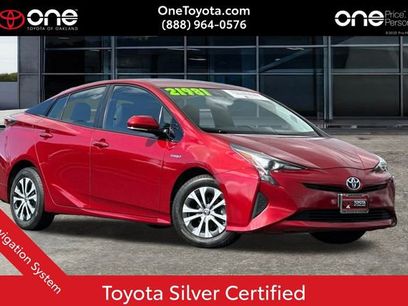 Certified 2016 Toyota Prius Four w/ Preferred Accessory Package