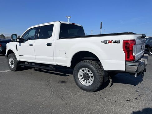 Used 2019 Ford F250 XLT image 5