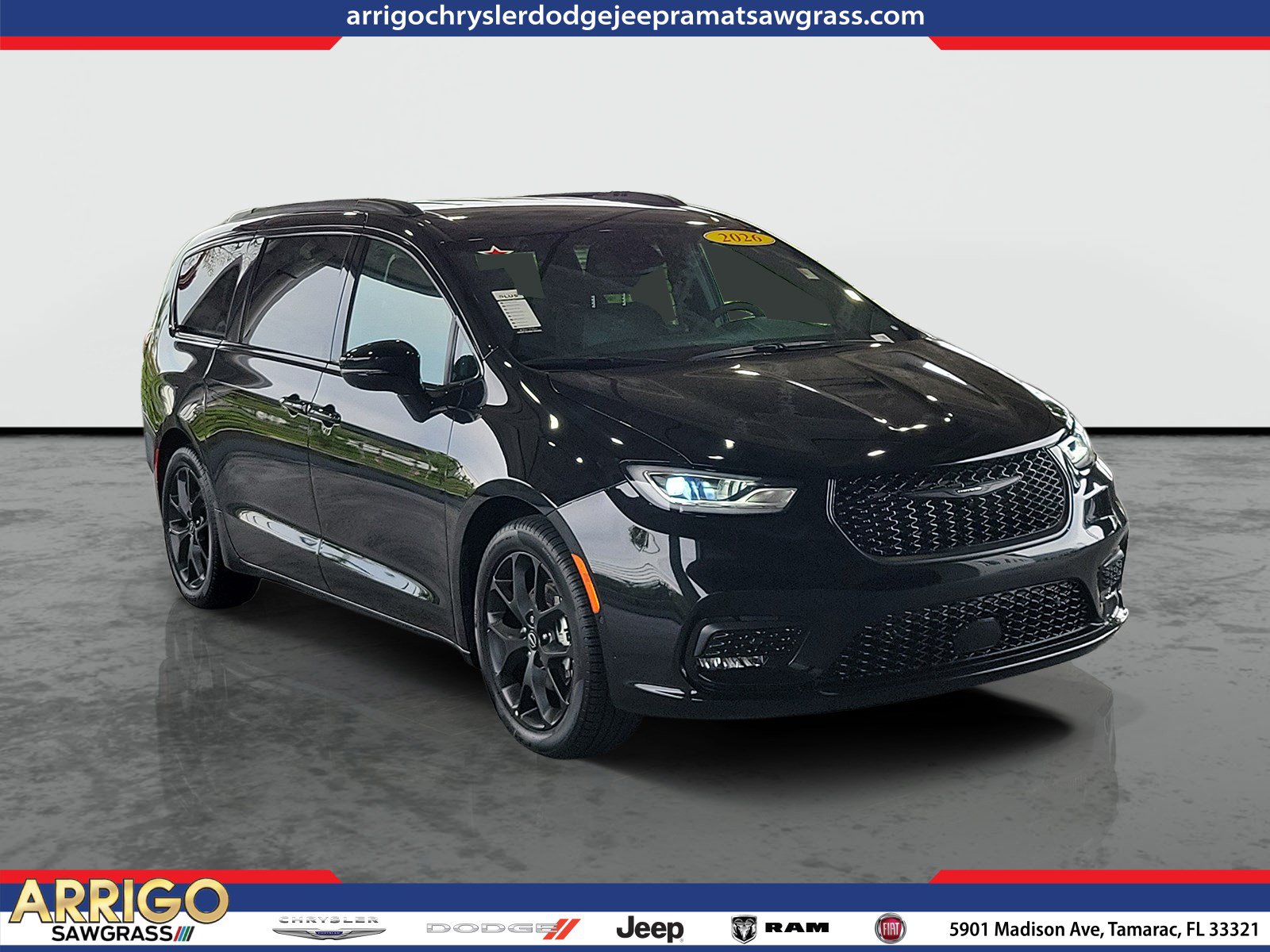 New 2026 Chrysler Pacifica Select w/ S Appearance Package FWD image 1