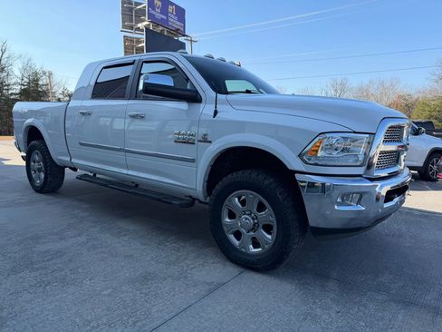 Used 2017 RAM 3500 Laramie image 21
