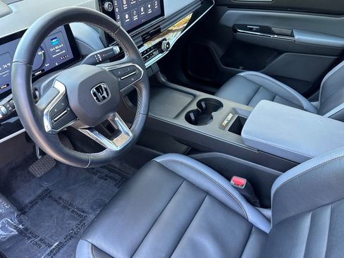 Used 2024 Honda Prologue Touring image 4