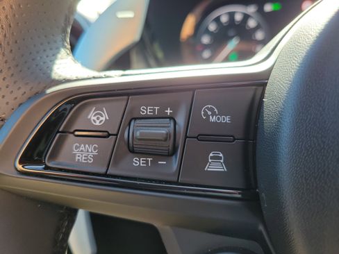 Used 2024 Alfa Romeo Tonale Veloce image 18