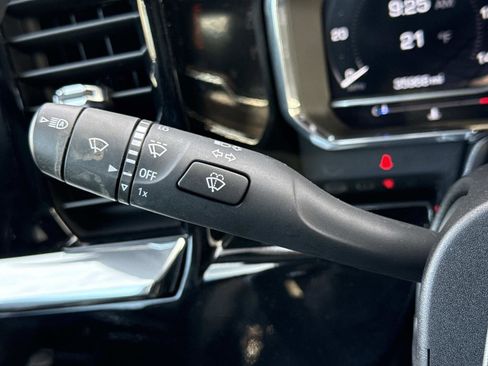 Used 2024 GMC Sierra 1500 Elevation image 8