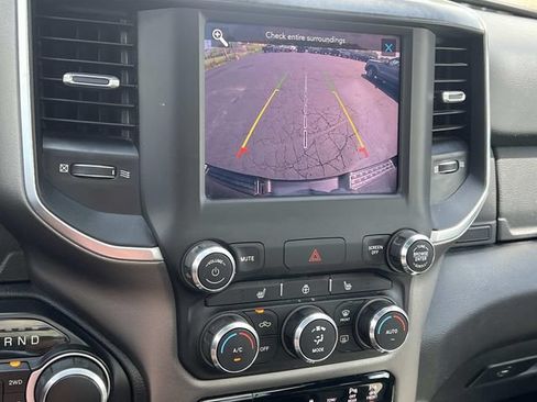 Used 2019 RAM 1500 Big Horn AWD/4WD image 23