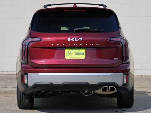 Used 2024 Kia Telluride SX AWD/4WD image 11