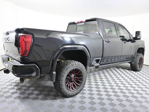 Used 2021 GMC Sierra 3500 AT4 image 7