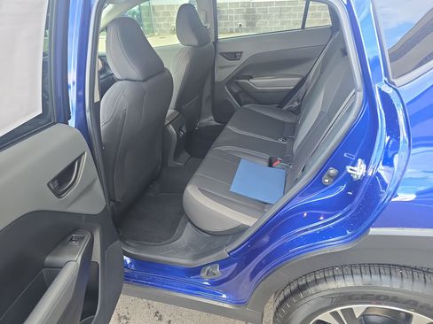 Used 2026 Subaru Crosstrek 2.0i Premium image 18