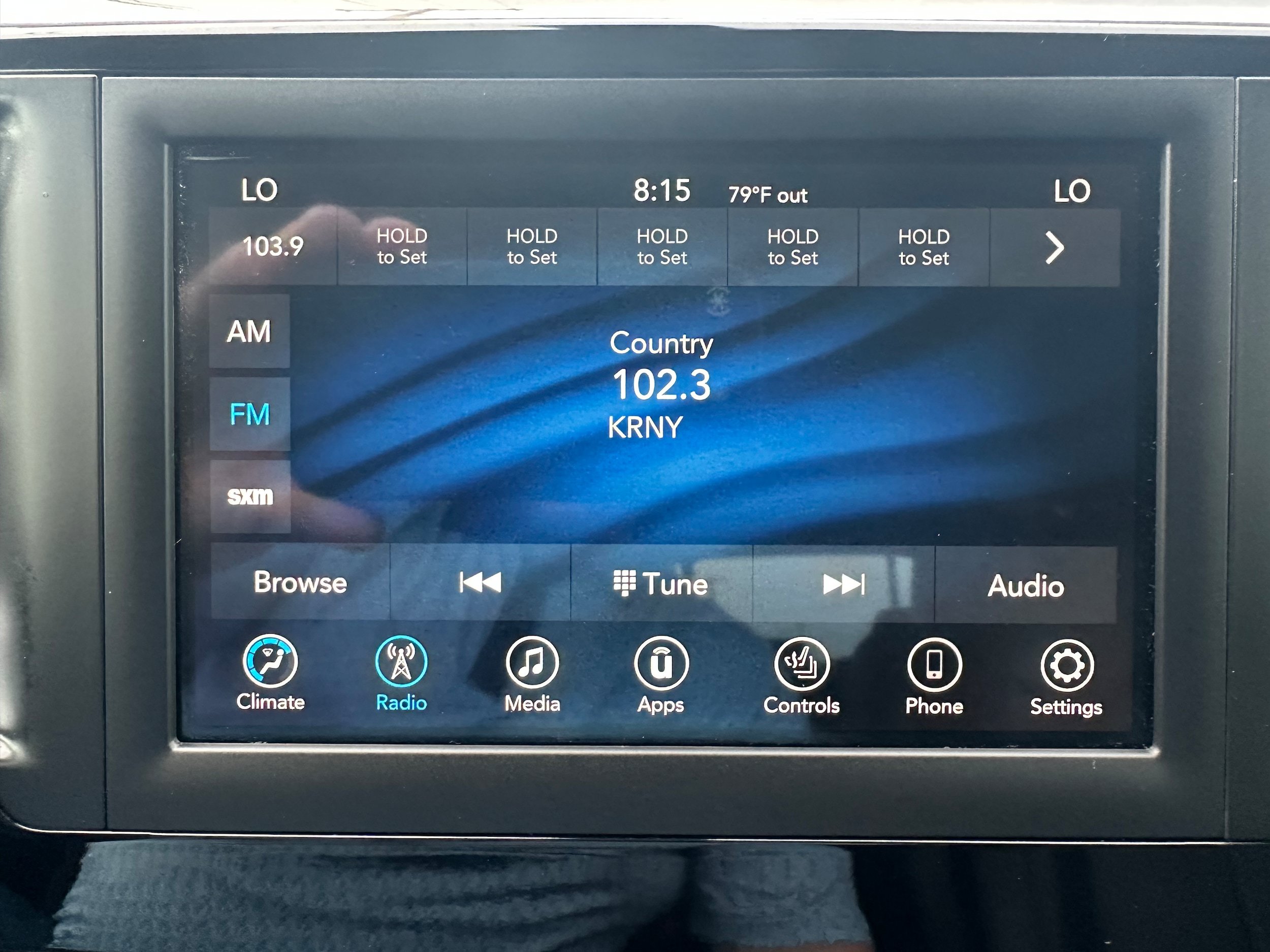 Used 2020 Chrysler Pacifica Touring-L FWD image 15