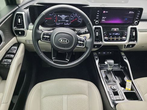 Used 2021 Kia Sorento SX AWD/4WD image 22