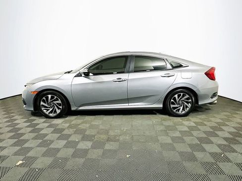 Used 2017 Honda Civic EX image 5