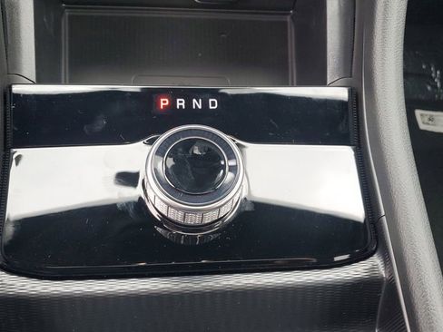 New 2025 Jeep Grand Cherokee Altitude image 28