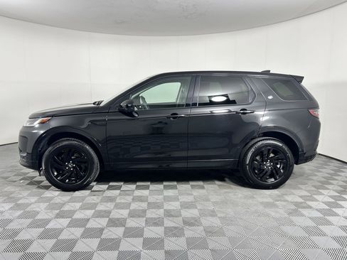 Used 2025 Land Rover Discovery Sport S image 2