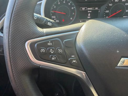 Used 2022 Chevrolet Malibu LT FWD image 13