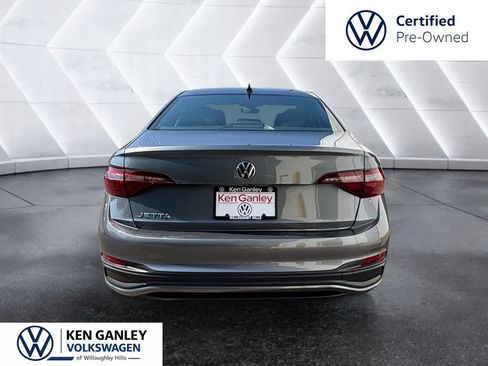 Certified 2023 Volkswagen Jetta Sport FWD image 4