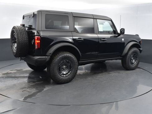 New 2025 Ford Bronco Big Bend w/ Black Diamond Package image 4