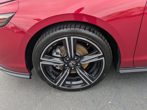 Used 2024 Honda Accord Sport image 13