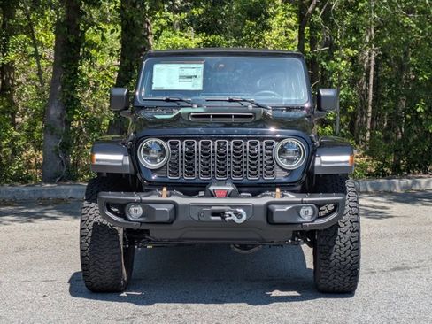 New 2025 Jeep Wrangler Unlimited Rubicon 392 image 5