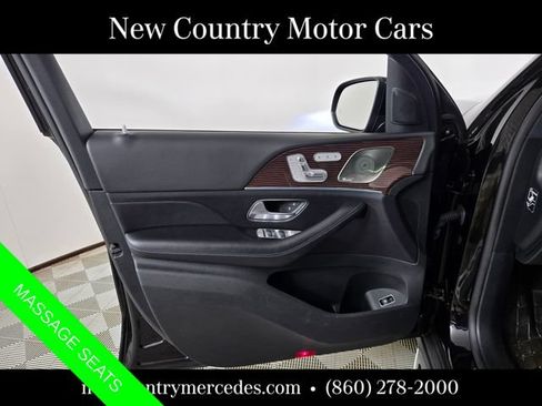Used 2022 Mercedes-Benz GLS 450 4MATIC image 23