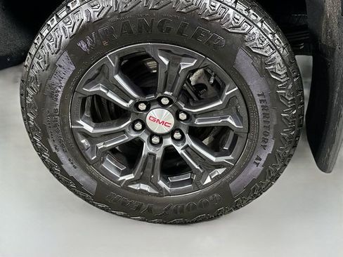 Used 2023 GMC Canyon Elevation w/ Convenience Package AWD/4WD image 30
