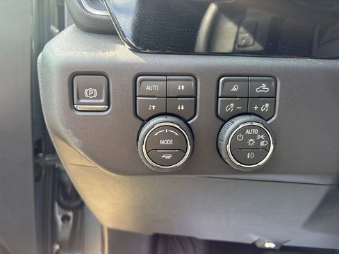 New 2026 Chevrolet Silverado 1500 LT Trail Boss w/ LT Trail Boss Premium Package AWD/4WD image 17