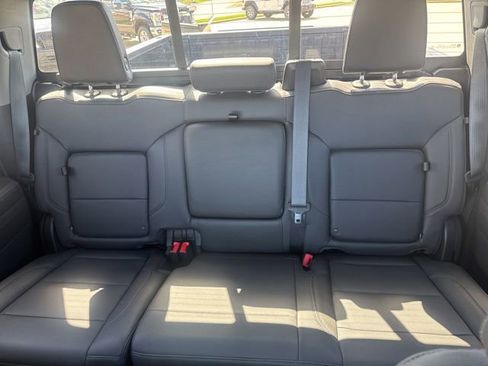 Used 2022 Chevrolet Silverado 1500 LTZ AWD/4WD image 25