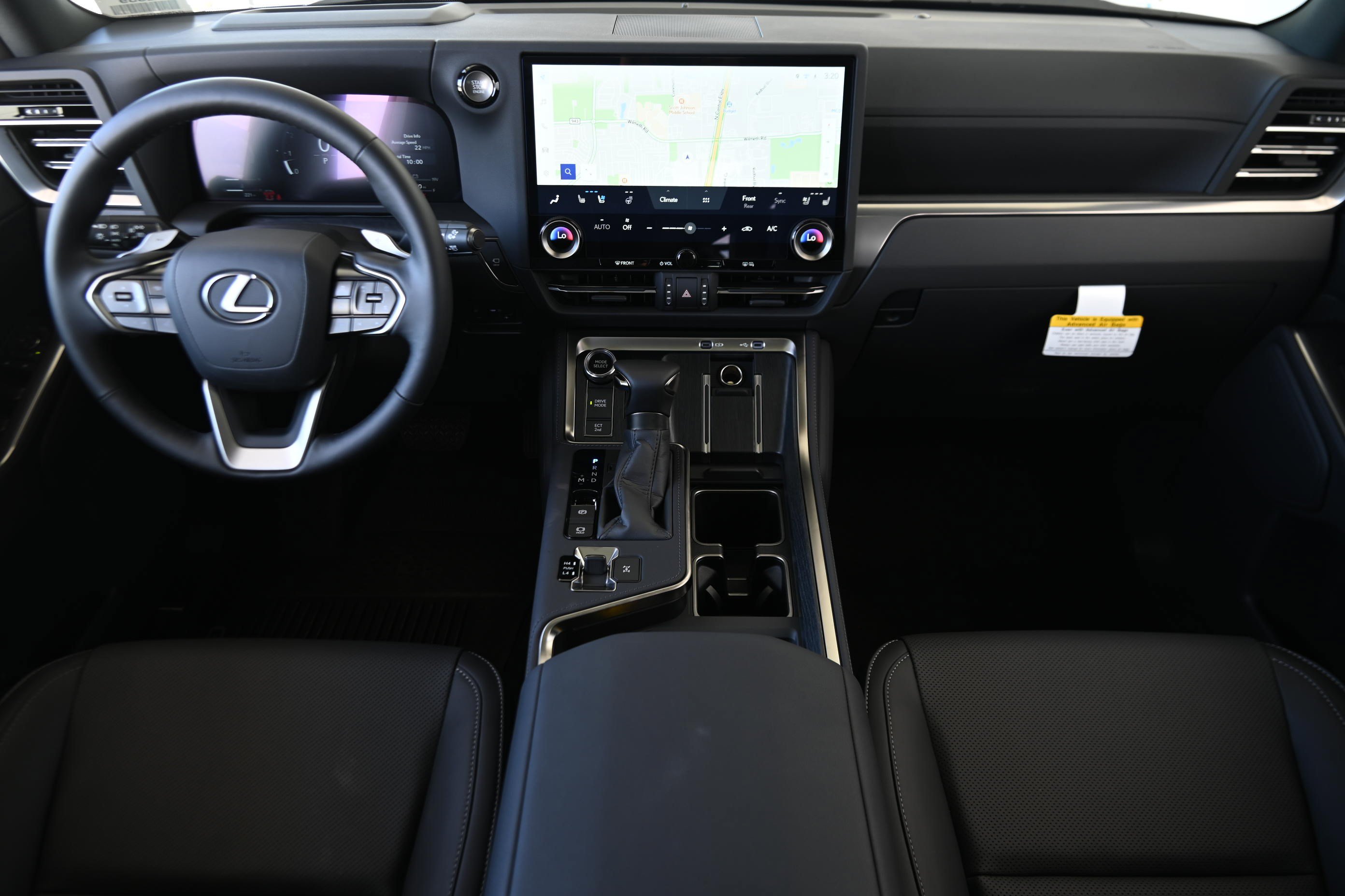 Used 2026 Lexus GX 550 w/ Accessory Package (2T) AWD/4WD image 17