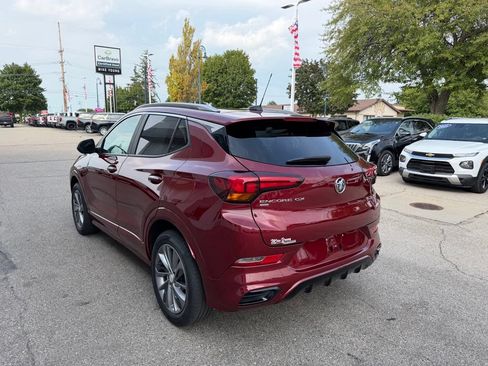 Used 2023 Buick Encore GX Select w/ Experience Buick Package AWD/4WD image 7