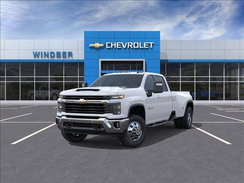 New 2026 Chevrolet Silverado 3500 LT w/ All Star Edition image 8