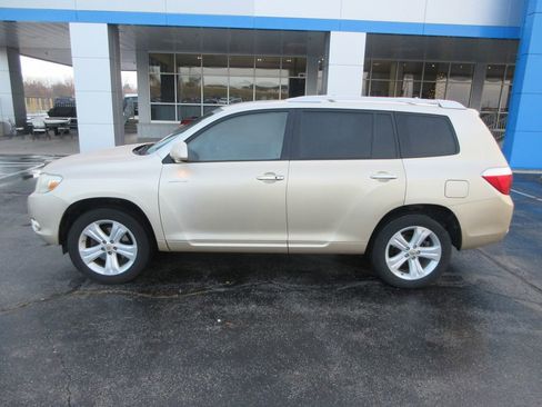 Used 2009 Toyota Highlander Limited image 2