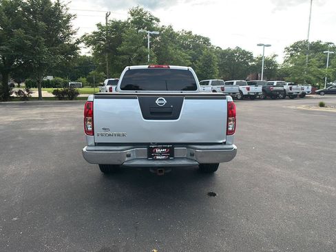 Used 2012 Nissan Frontier S w/ S Preferred Pkg RWD image 12
