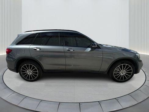 Used 2019 Mercedes-Benz GLC 300 image 4