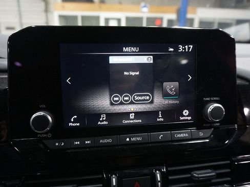 Used 2023 Nissan Pathfinder Rock Creek image 11