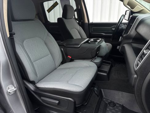 Used 2020 RAM 1500 Big Horn AWD/4WD image 10