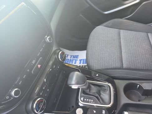 Used 2023 Kia Soul EX FWD image 15