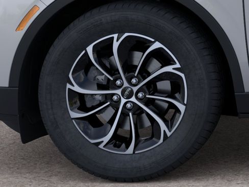 New 2026 Lincoln Nautilus Premier AWD/4WD image 19