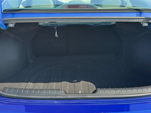 Used 2025 Hyundai Elantra SEL FWD image 33