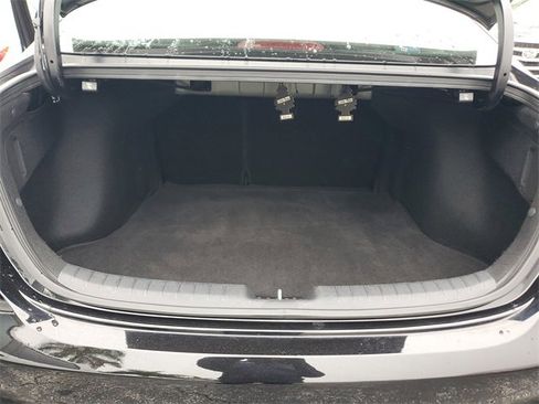 Used 2023 Kia Forte LXS w/ LXS Technology Package image 8