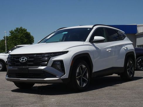 Used 2025 Hyundai Tucson SEL FWD image 5