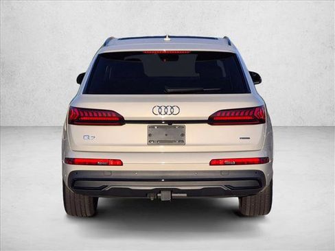 Used 2023 Audi Q7 2.0T Premium Plus w/ Premium Plus Package AWD/4WD image 6