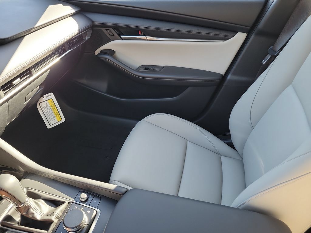 New 2026 MAZDA MAZDA3 2.5 S Sedan w/ Preferred Pkg FWD image 31