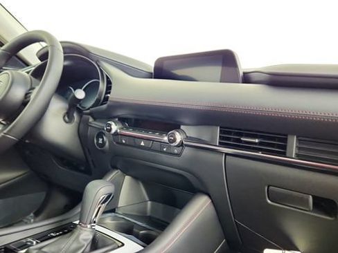 New 2026 MAZDA MAZDA3 Carbon AWD/4WD image 31
