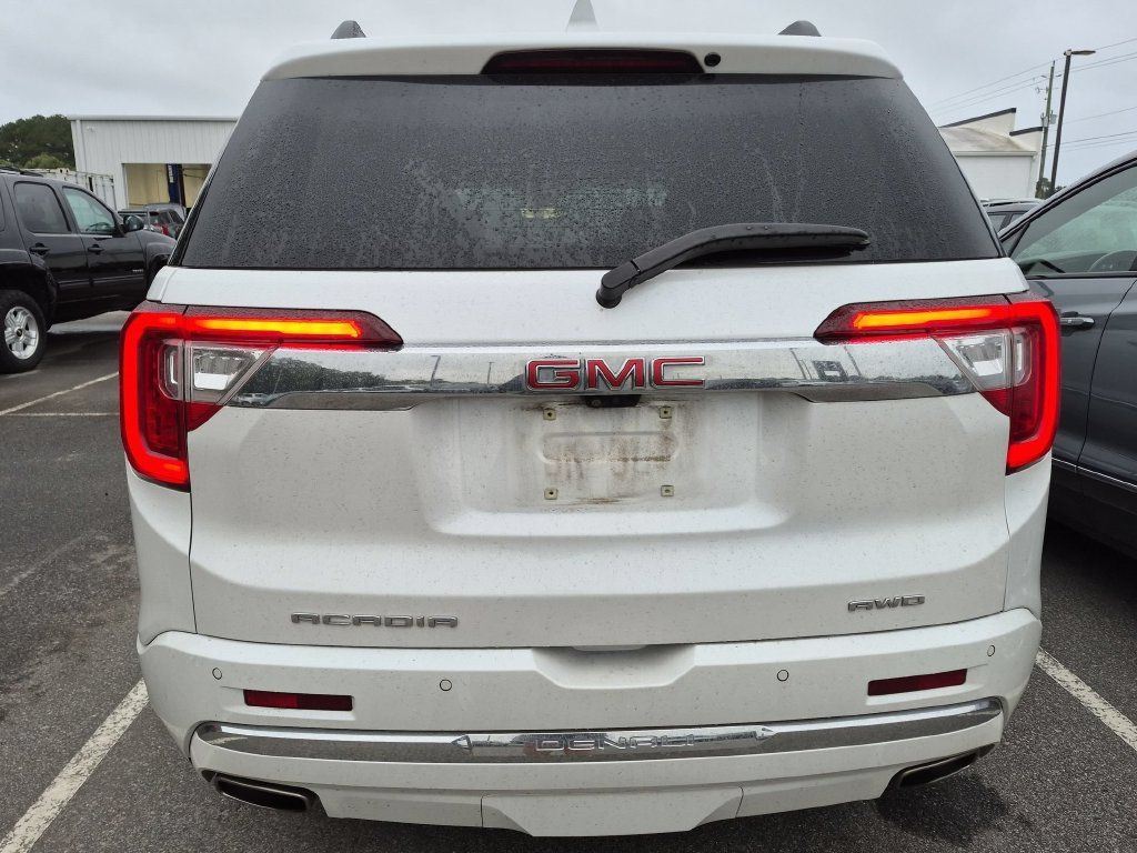Used 2023 GMC Acadia Denali w/ Denali Technology Package AWD/4WD image 8