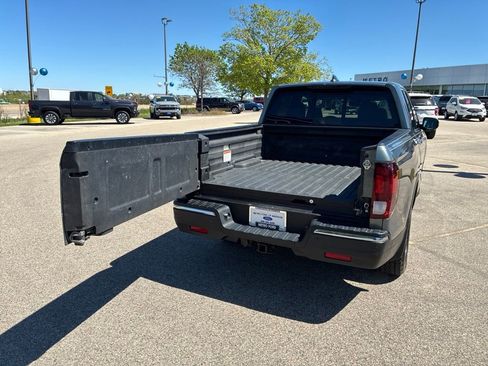 Used 2017 Honda Ridgeline RTL-E image 11