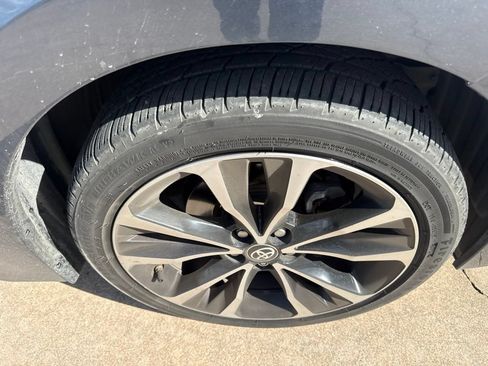 Used 2017 Toyota Corolla XSE w/ Carpet Mat Package (TMS) FWD image 32