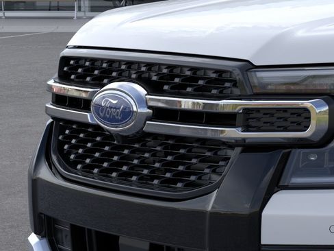 New 2026 Ford Ranger Lariat w/ FX4 Off-Road Package AWD/4WD image 17